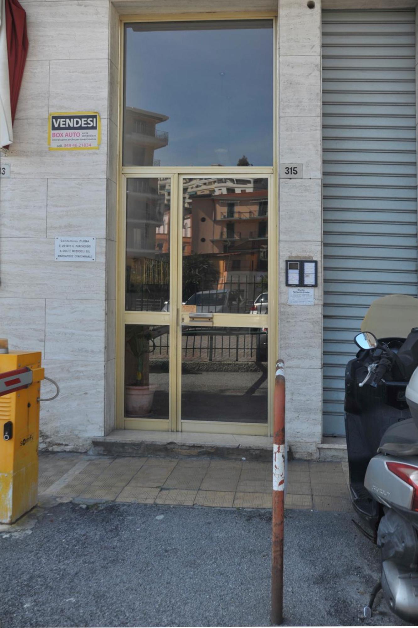 Casa Carina Centro Citta Con Garage Privato Apartment Сан Ремо Екстериор снимка