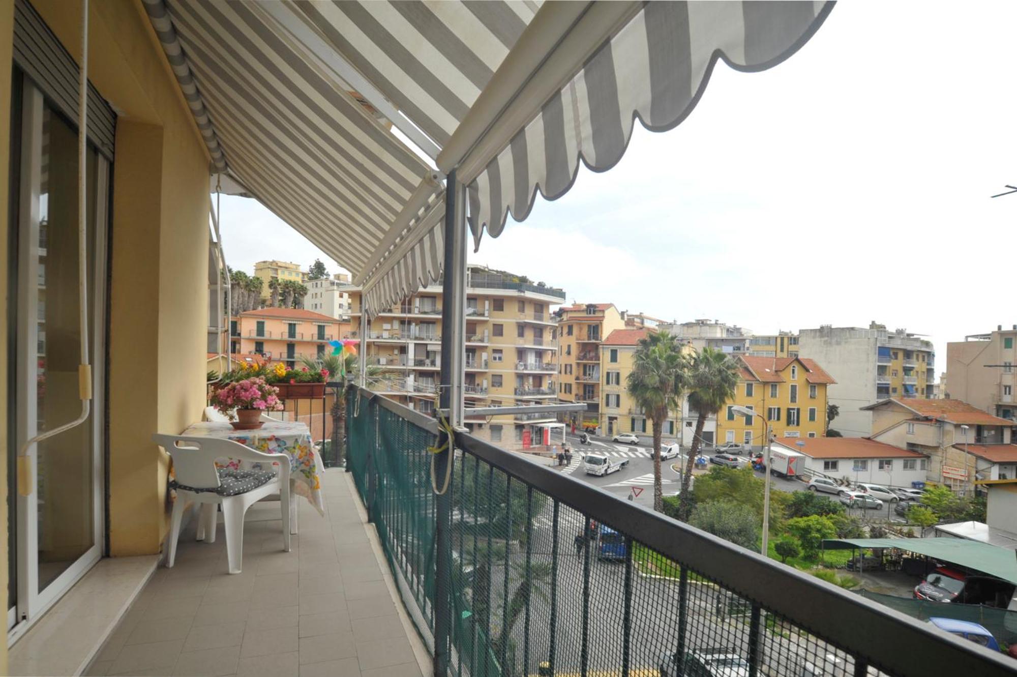 Casa Carina Centro Citta Con Garage Privato Apartment Сан Ремо Екстериор снимка