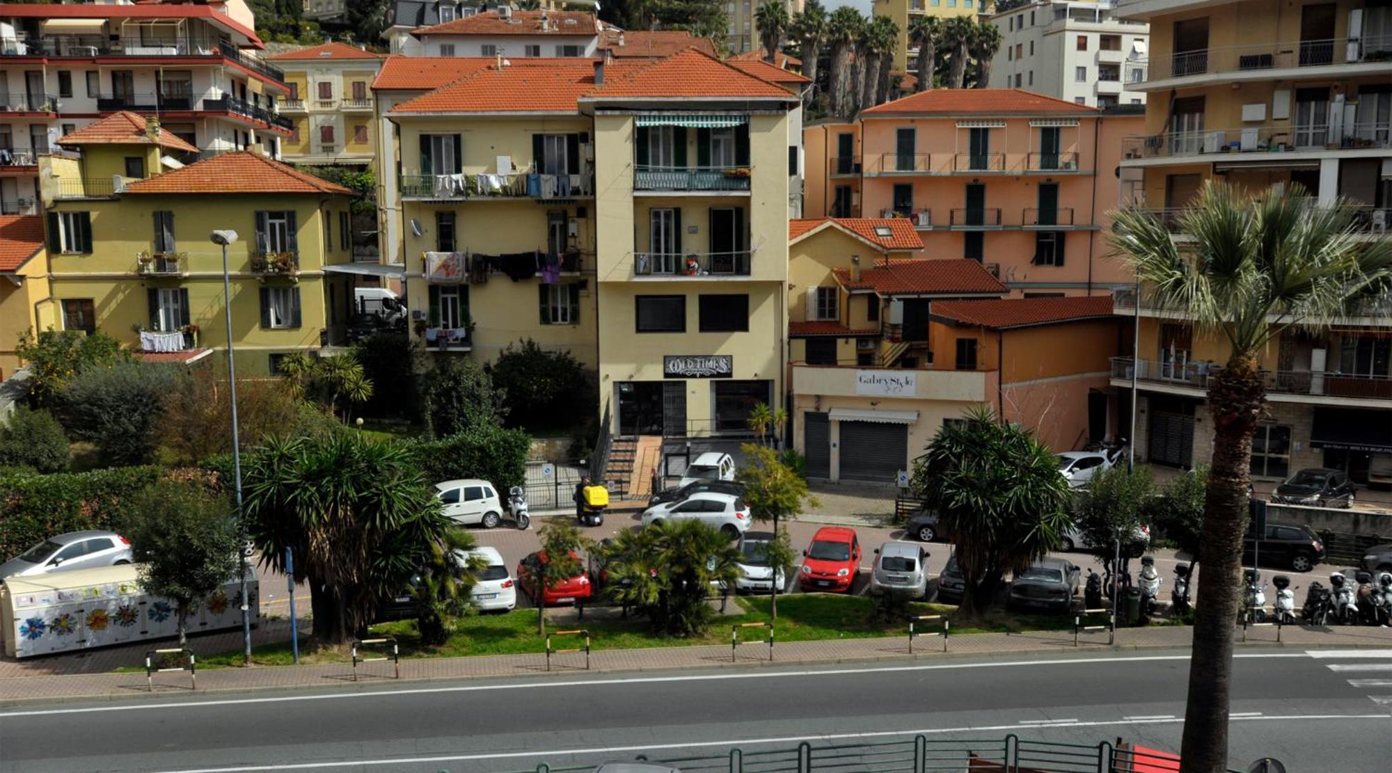 Casa Carina Centro Citta Con Garage Privato Apartment Сан Ремо Екстериор снимка