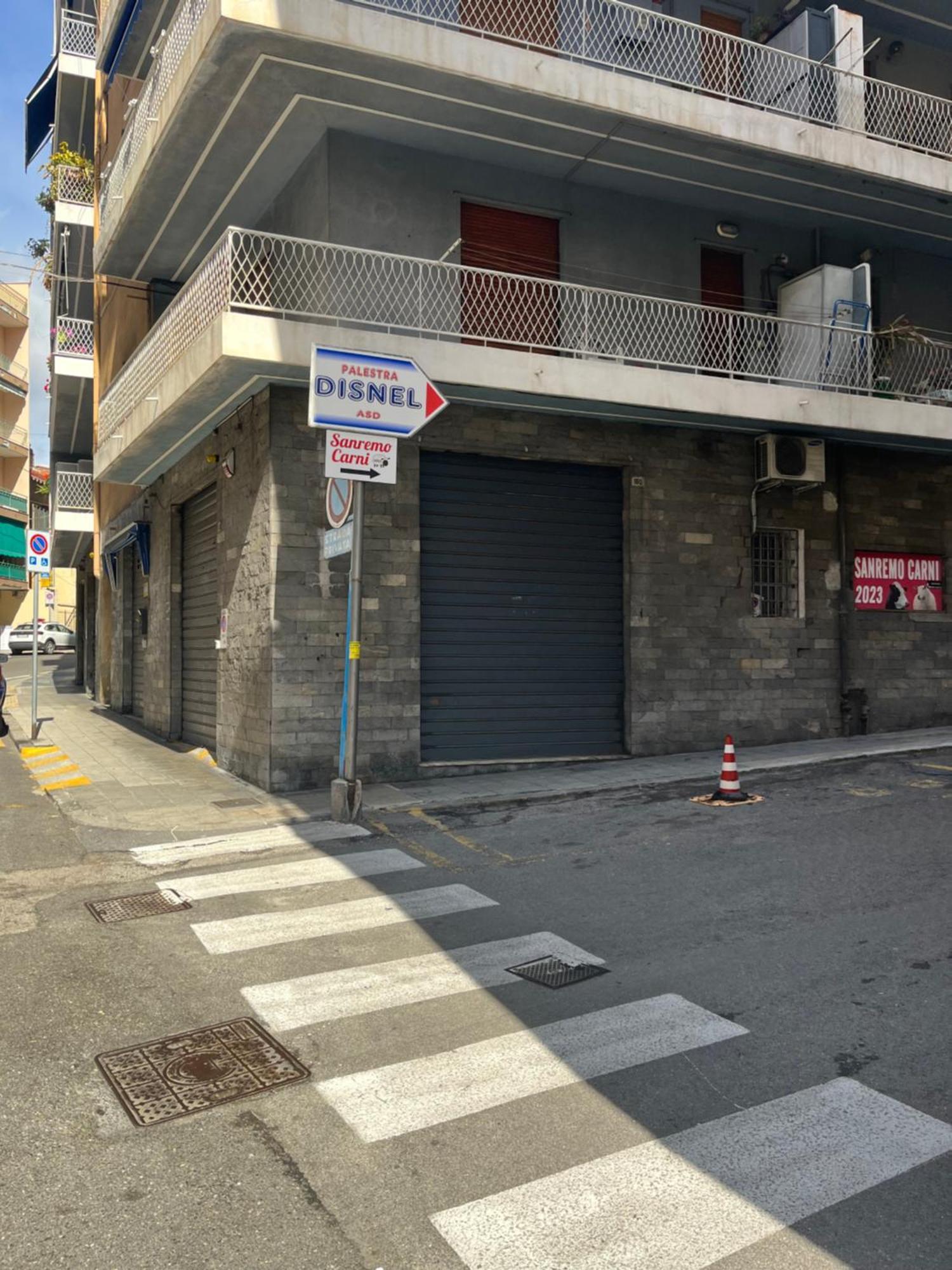 Casa Carina Centro Citta Con Garage Privato Apartment Сан Ремо Екстериор снимка
